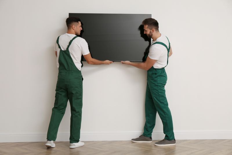 Television Hanging Service in Kansas City, KS